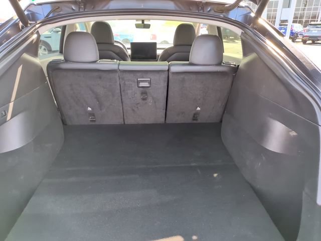 Used 2021 Tesla Model Y Long Range image 34