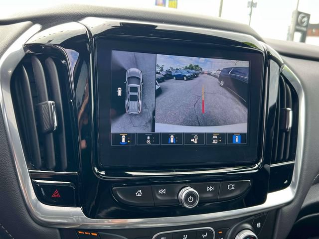 Certified 2024 Chevrolet Traverse Premier w/ Redline Edition FWD image 31