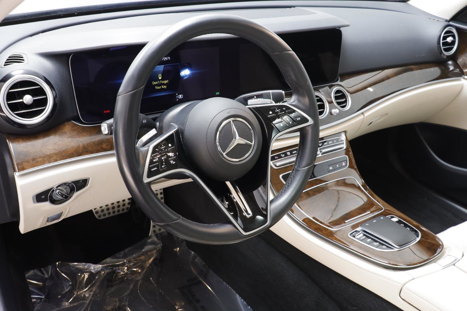 Used 2022 Mercedes-Benz E 450 4MATIC All-Terrain Wagon image 7