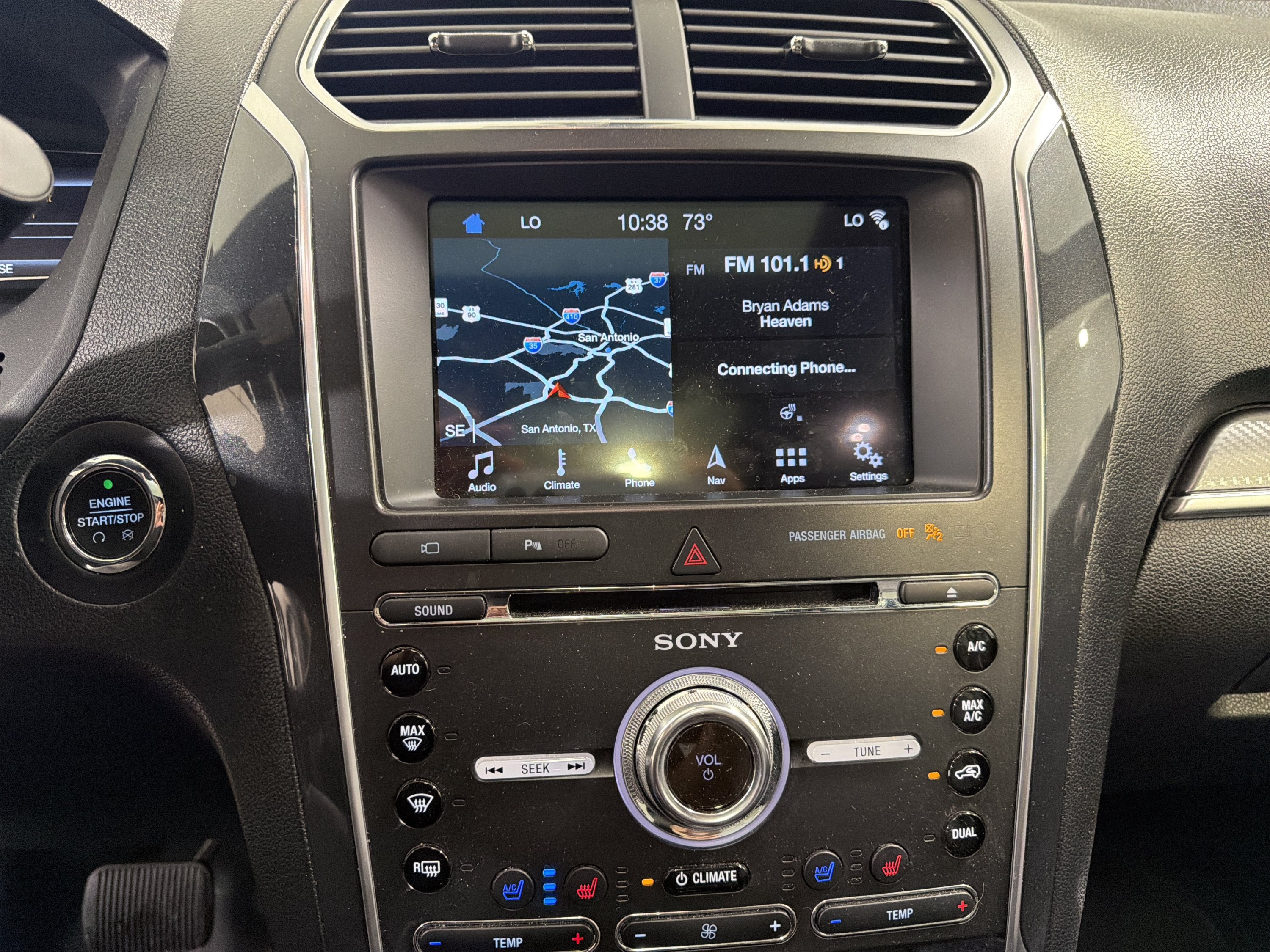Used 2018 Ford Explorer Sport w/ Equipment Group 401A AWD/4WD image 19