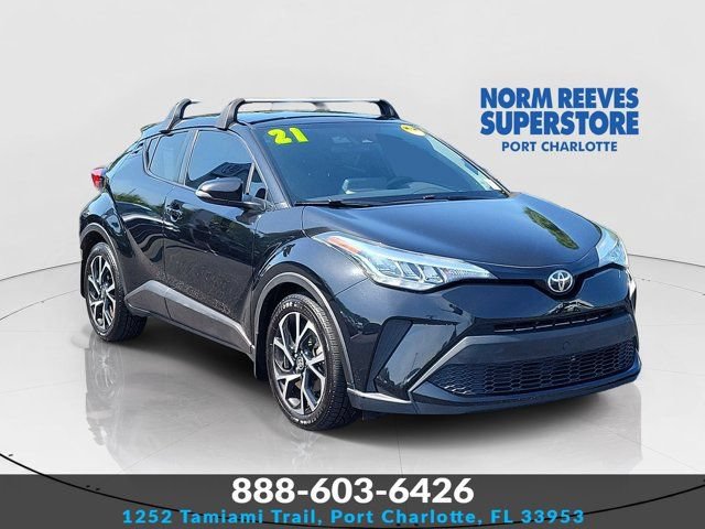Used 2021 Toyota C-HR XLE FWD image 1