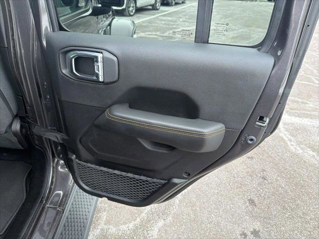 Certified 2025 Jeep Wrangler Unlimited Sahara image 9