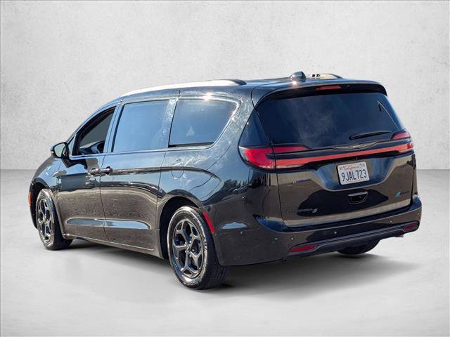 Used 2024 Chrysler Pacifica Premium image 8