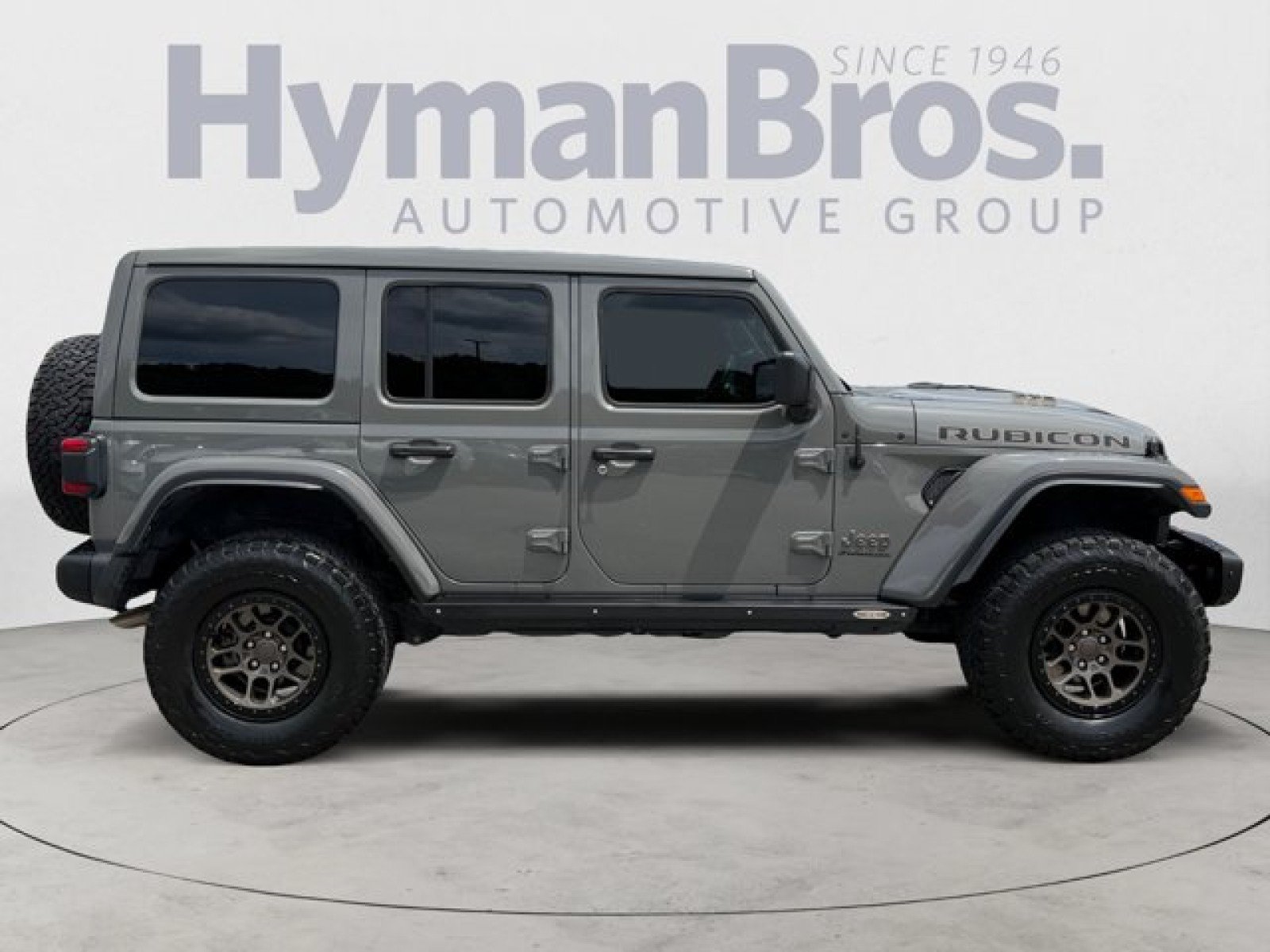Used 2023 Jeep Wrangler Unlimited Rubicon 392 AWD/4WD image 2