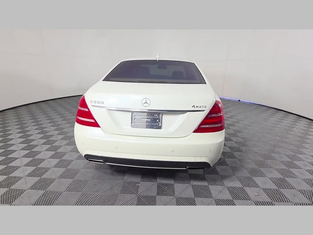 Used 2011 Mercedes-Benz S 550 4MATIC image 39
