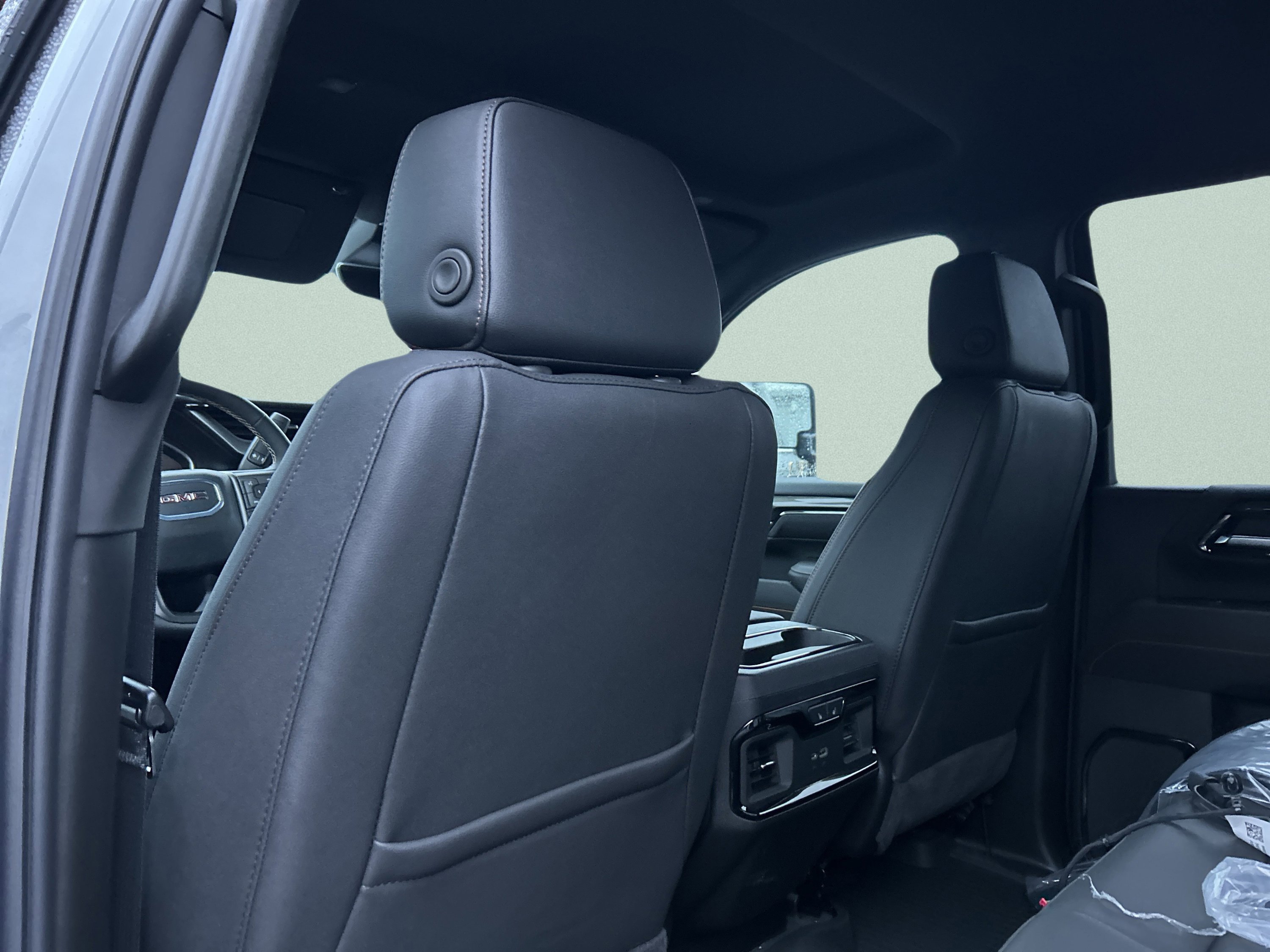 New 2026 GMC Sierra 2500 AT4 w/ Technology Package image 27