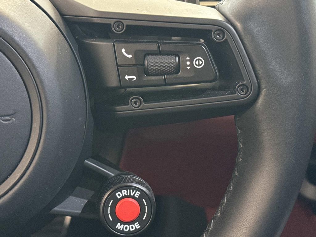 Used 2024 Porsche Cayenne Turbo GT image 23