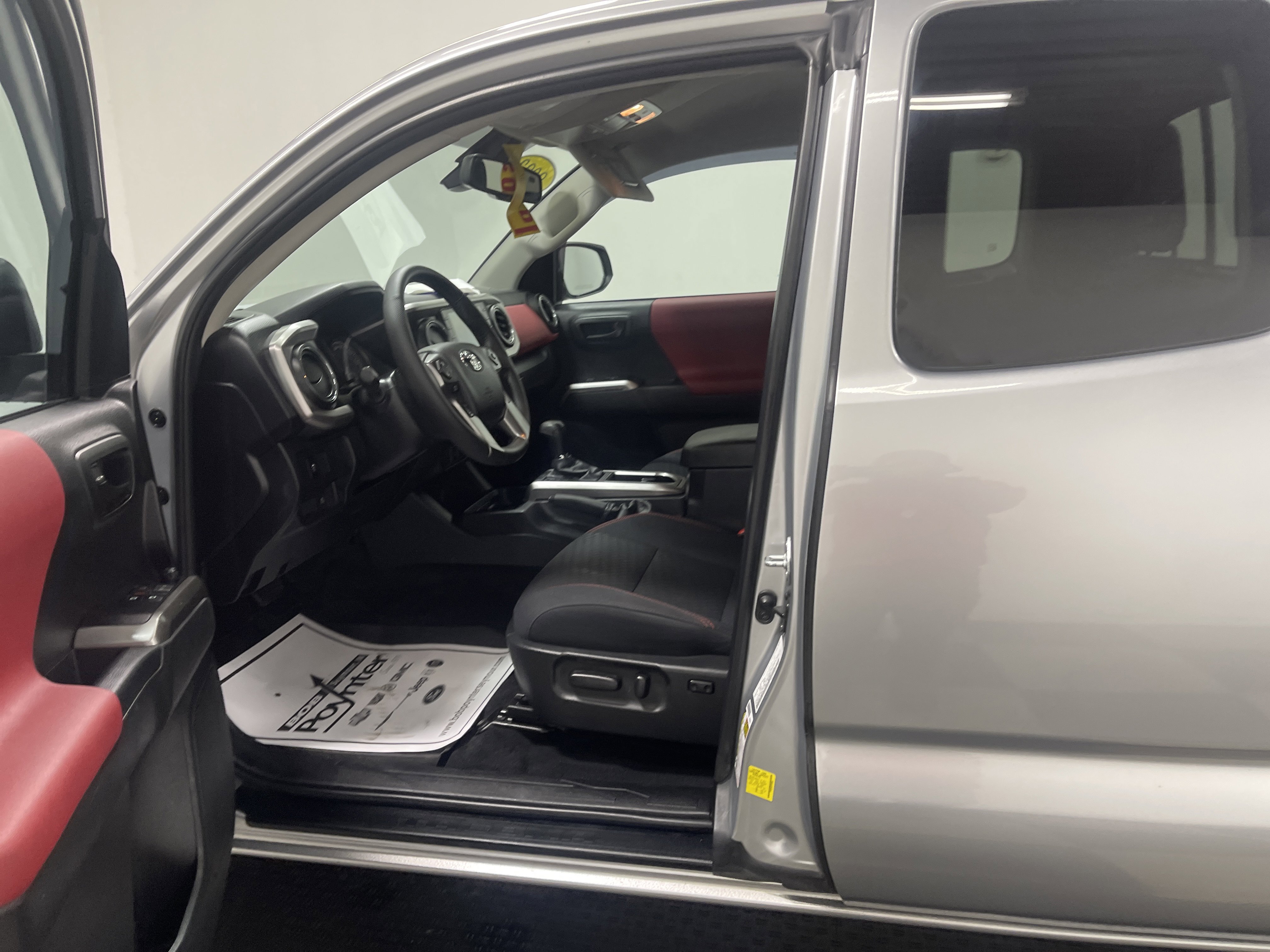 Used 2023 Toyota Tacoma SR5 w/ SX Package image 9