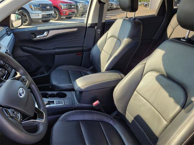 Certified 2022 Ford Escape SEL image 19