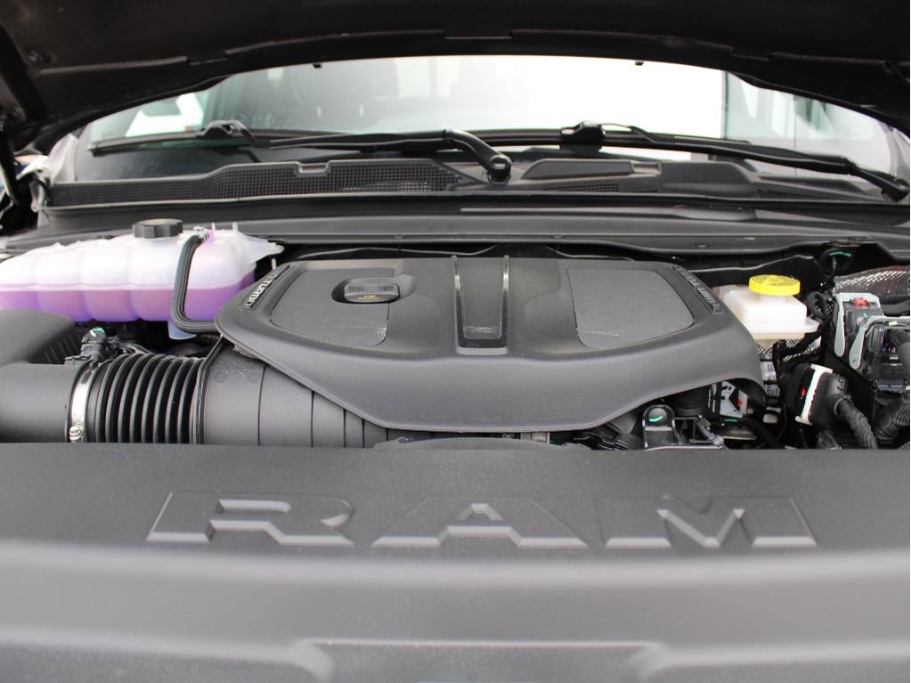 New 2026 RAM 1500 Laramie w/ Night Edition image 39