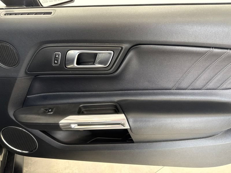 Used 2020 Ford Mustang Premium RWD image 13