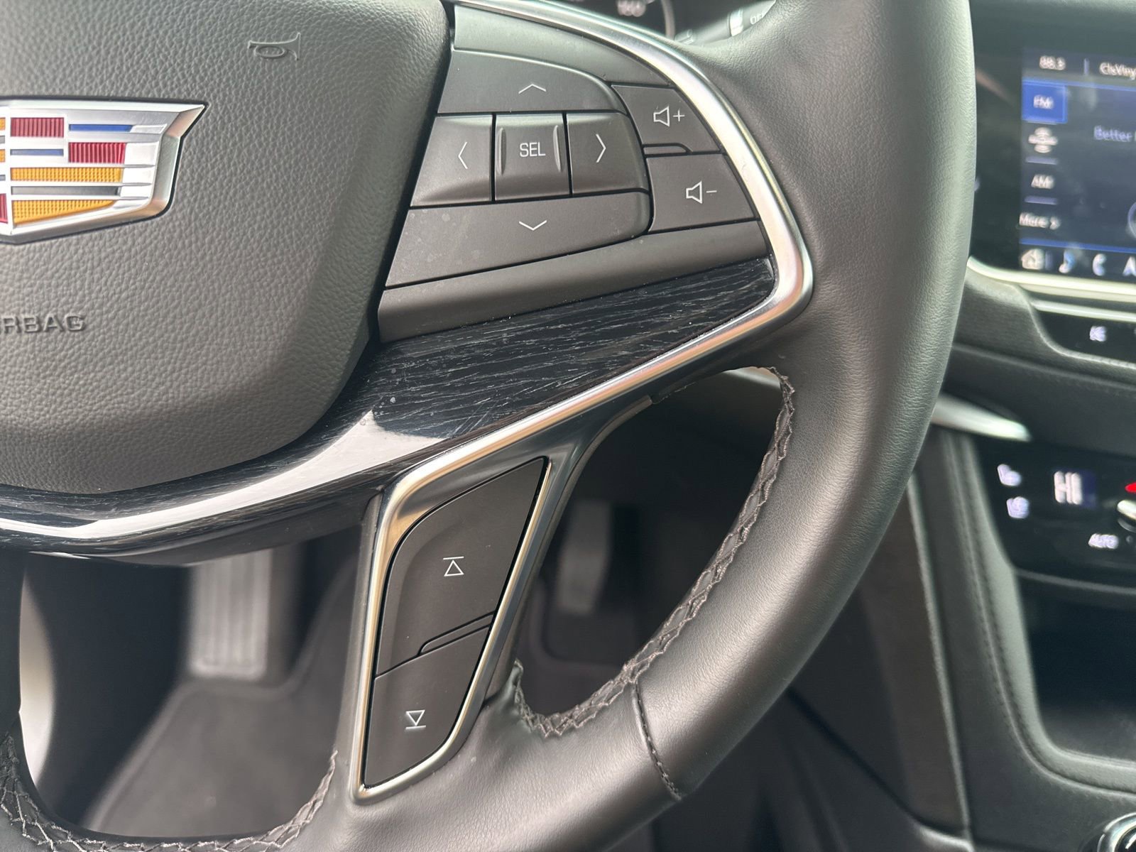 Used 2025 Cadillac XT5 Premium Luxury image 29