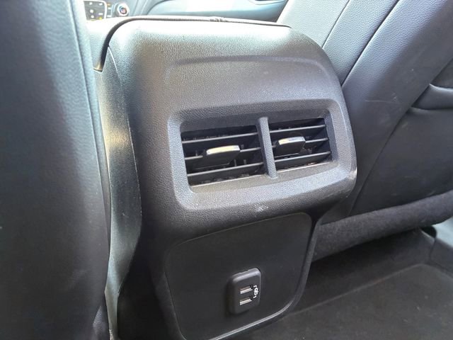 Used 2021 Chevrolet Equinox Premier w/ Redline Edition FWD image 18