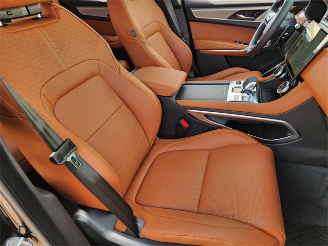 Used 2026 Jaguar F-PACE R-Dynamic S image 14