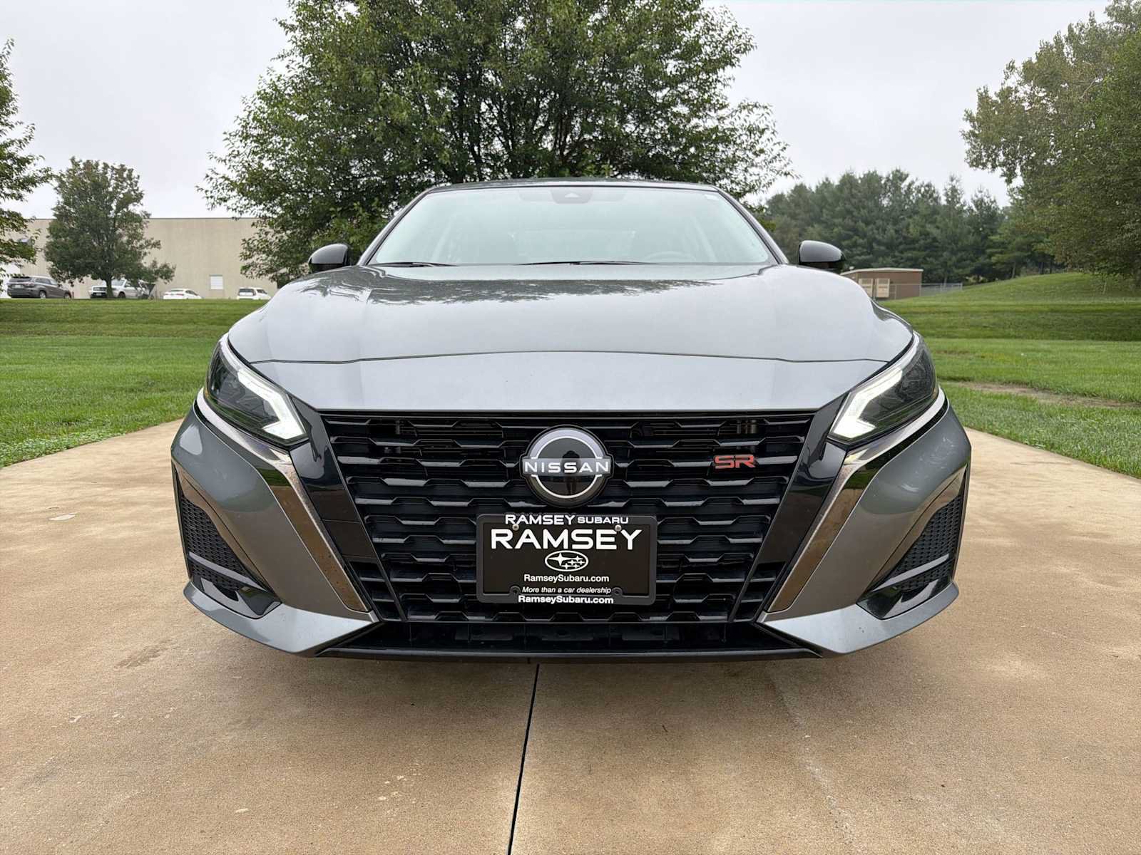 Used 2023 Nissan Altima 2.5 SR w/ SR Premium Package AWD/4WD image 9