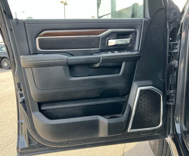 Used 2022 RAM 3500 Laramie image 10