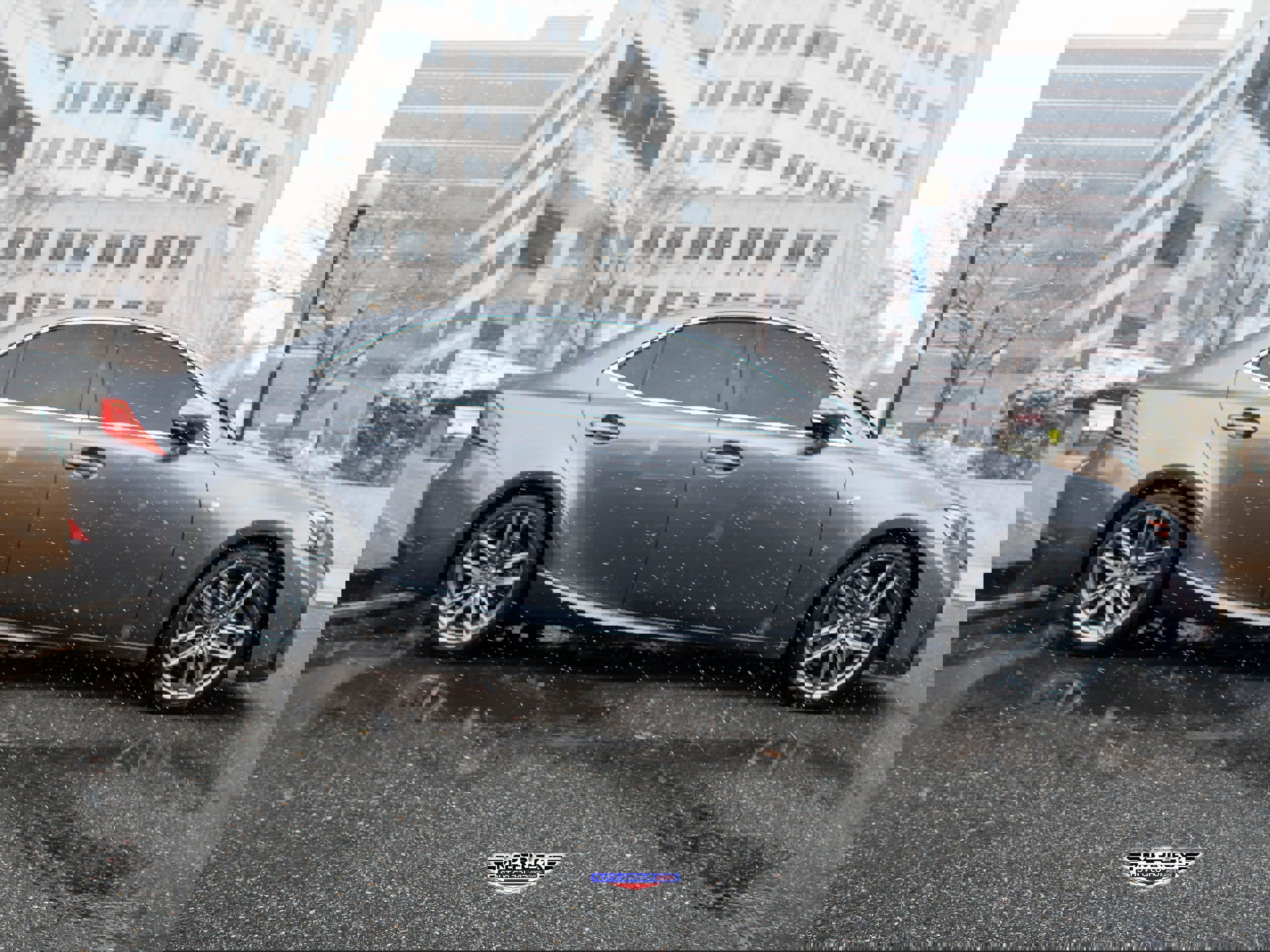 Used 2017 Lexus IS 300 F Sport w/ F Sport Package image 8