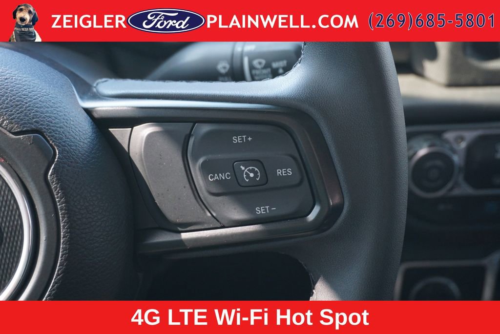 Used 2023 Jeep Wrangler Unlimited AWD/4WD image 23