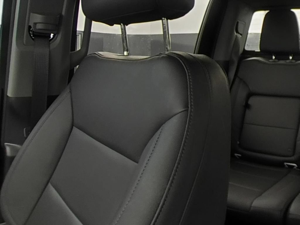 Used 2025 Chevrolet Silverado 1500 RST w/ Convenience Package II RWD image 12