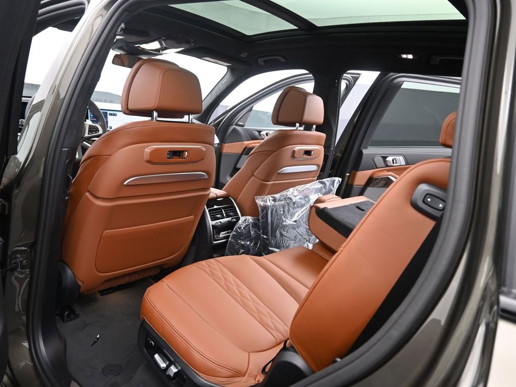 New 2026 BMW X7 xDrive40i w/ M Sport Package image 44