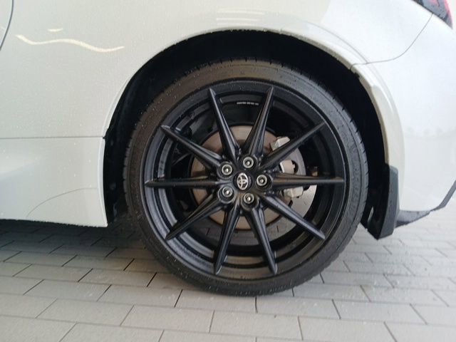 Used 2024 Toyota GR86 Premium RWD image 7