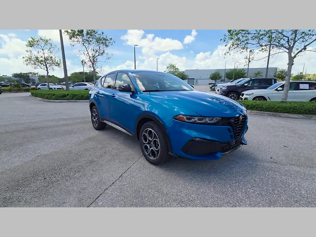 New 2026 Alfa Romeo Tonale w/ Active Assist Package AWD/4WD image 39