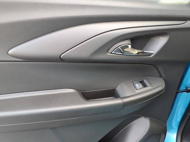 New 2026 Chevrolet TrailBlazer LT w/ Convenience Package FWD image 14