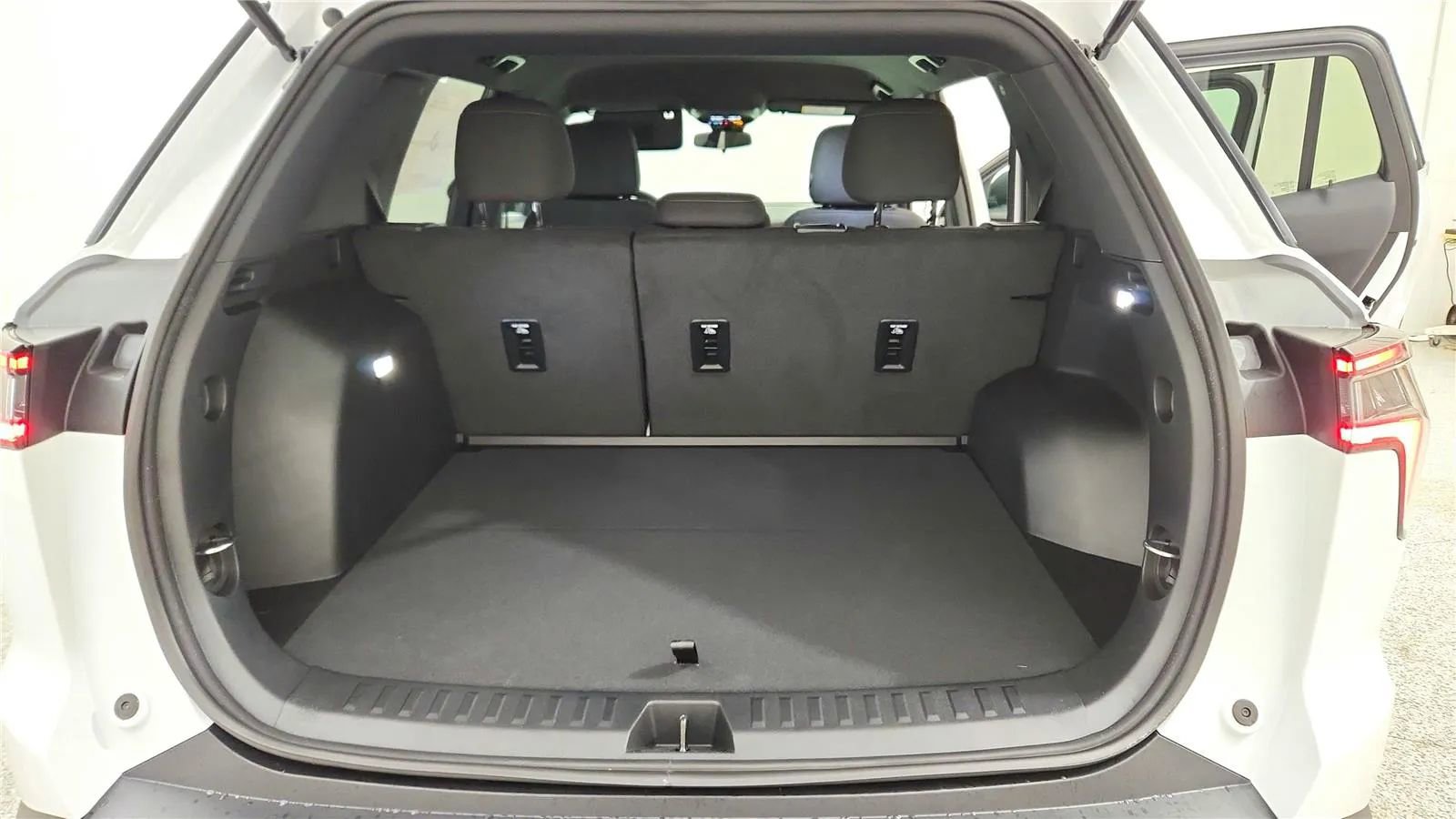 New 2026 Chevrolet Equinox LT image 21