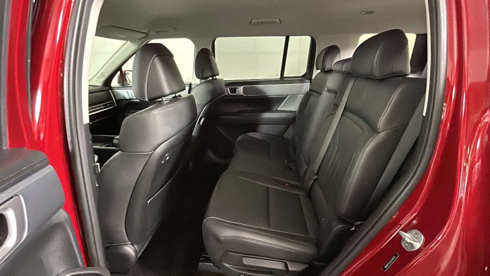 Used 2026 Hyundai Santa Fe SEL AWD/4WD image 31
