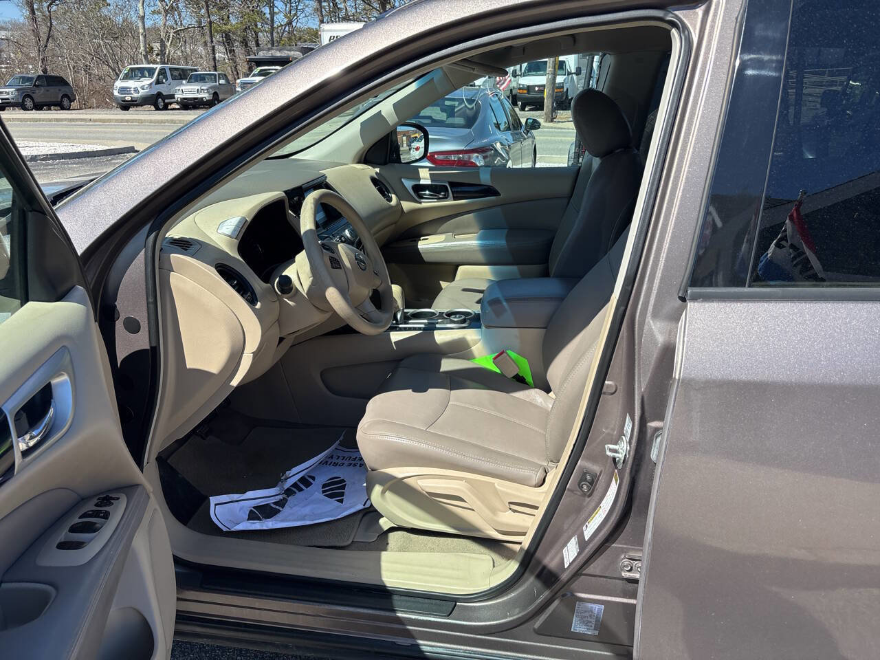 Used 2013 Nissan Pathfinder S AWD/4WD image 15