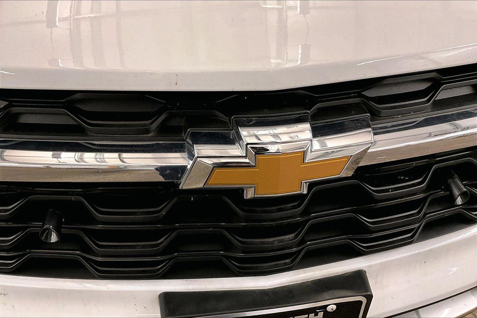 Used 2025 Chevrolet Trax LT w/ LT Convenience Package image 29