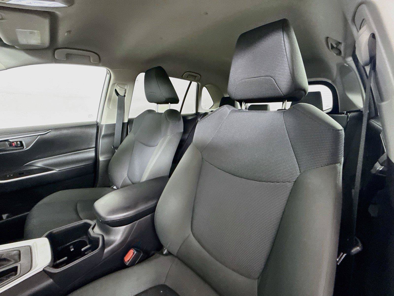 Certified 2025 Toyota RAV4 LE FWD image 3