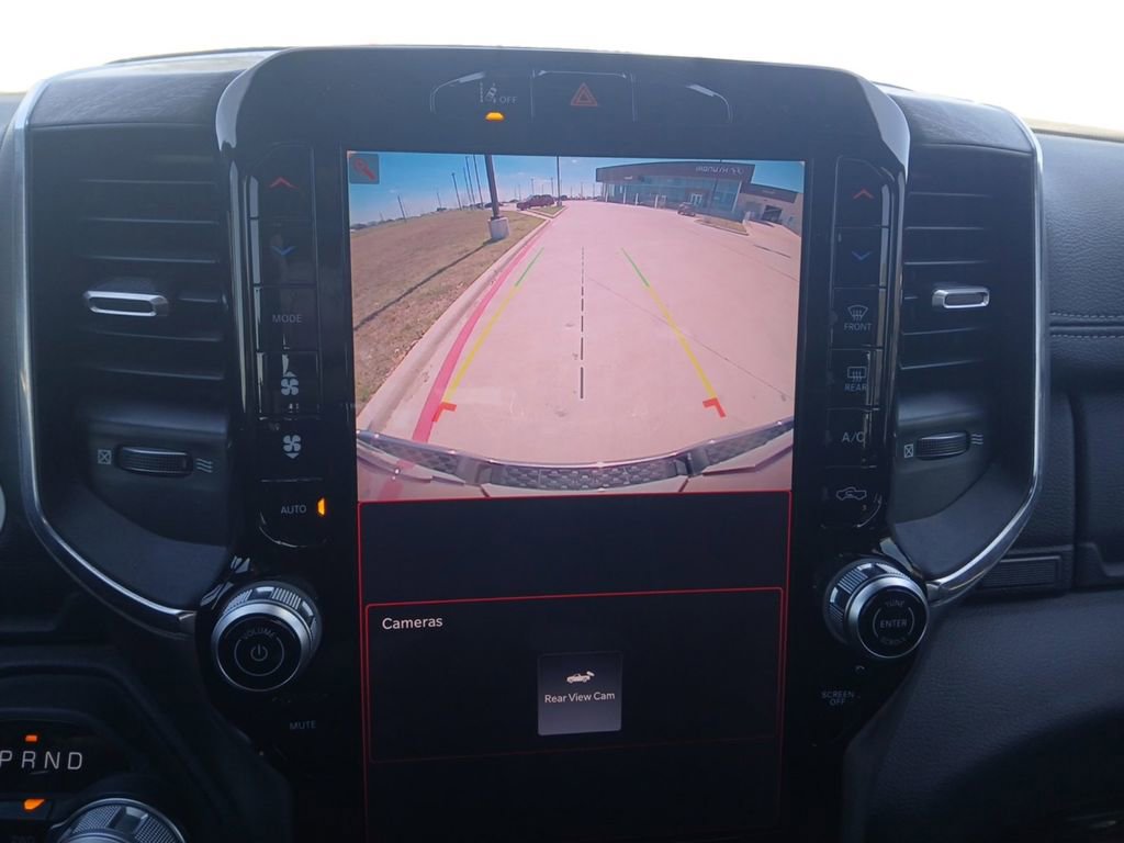 Used 2025 RAM 1500 Laramie image 30