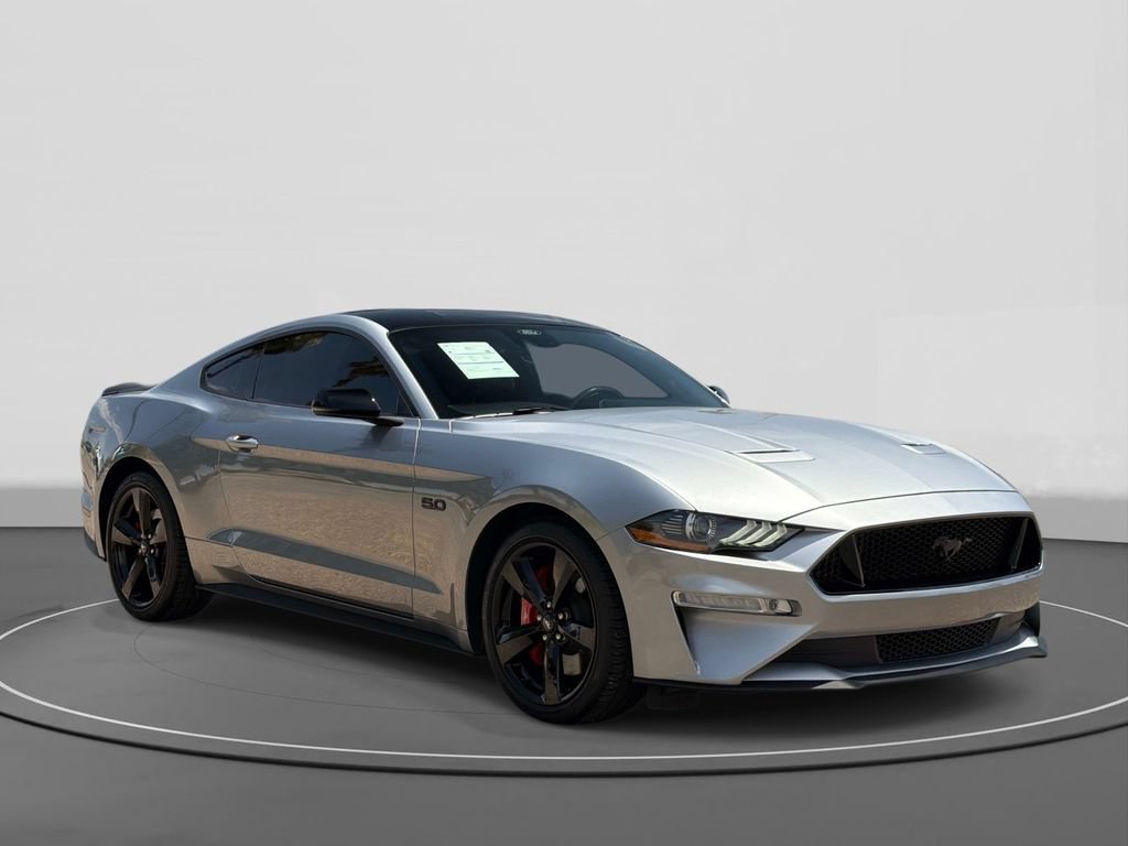 Used 2023 Ford Mustang GT Premium w/ Equipment Group 401A RWD image 4