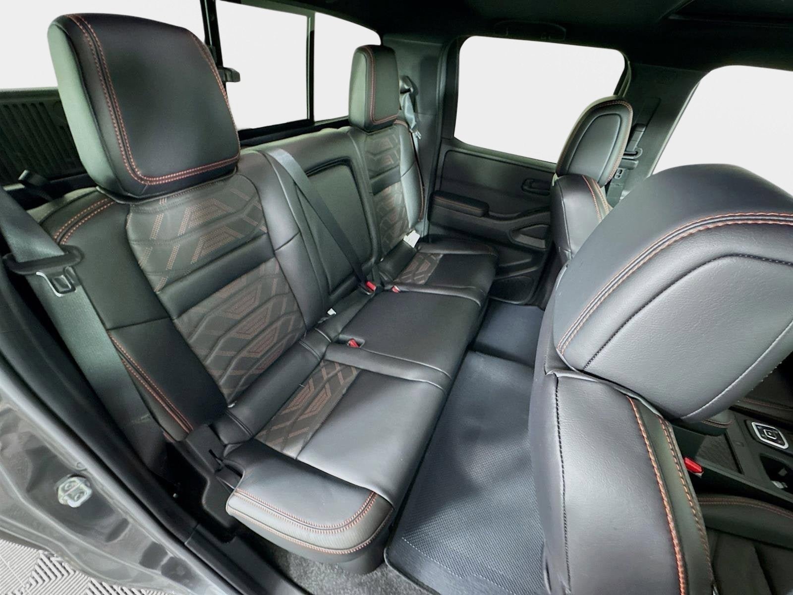 New 2026 Nissan Frontier PRO-4X AWD/4WD image 28