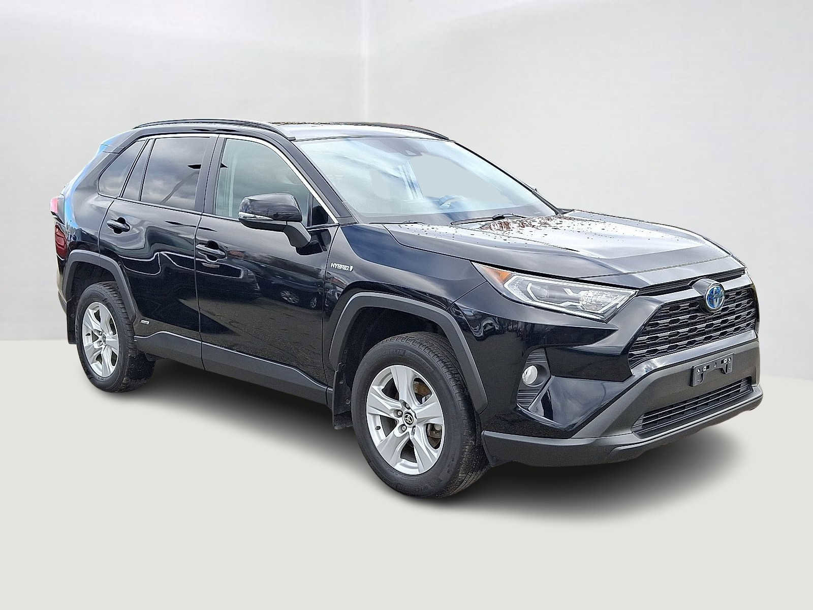 Certified 2021 Toyota RAV4 XLE w/ Convenience Package image 5