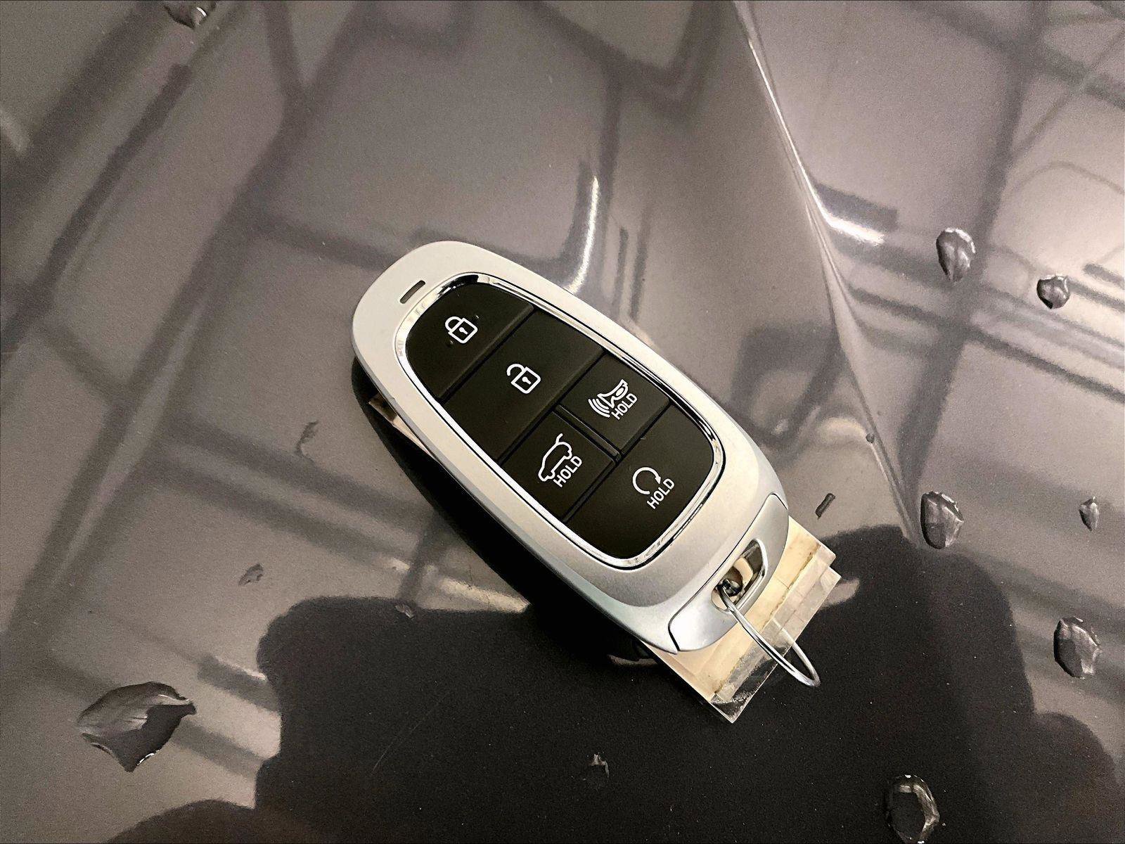 Used 2022 Hyundai Santa Fe SEL Convenience AWD/4WD image 9