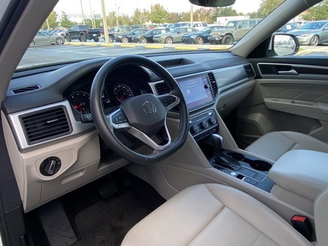 Used 2021 Volkswagen Atlas SE image 12