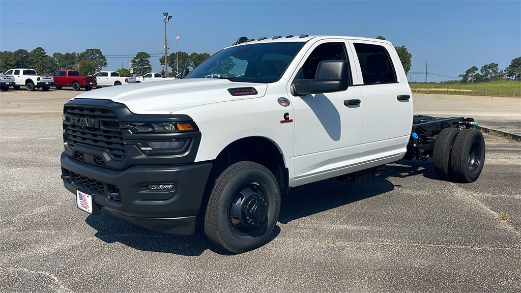 New 2026 RAM 3500 Tradesman image 4