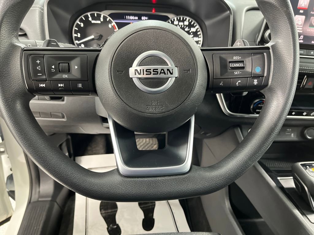 Used 2021 Nissan Rogue SV image 34