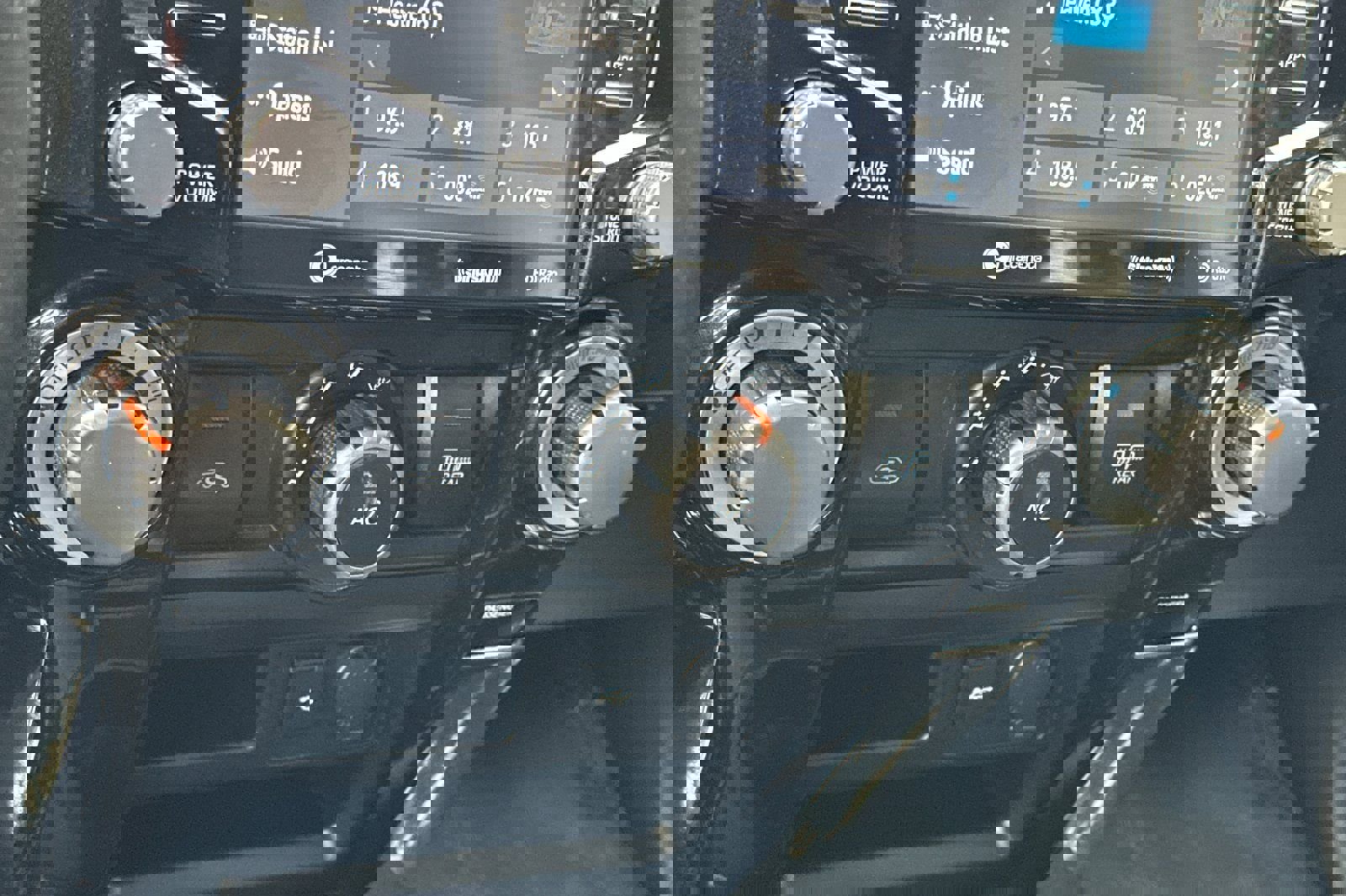 Used 2024 Toyota 4Runner TRD Off-Road Premium image 24