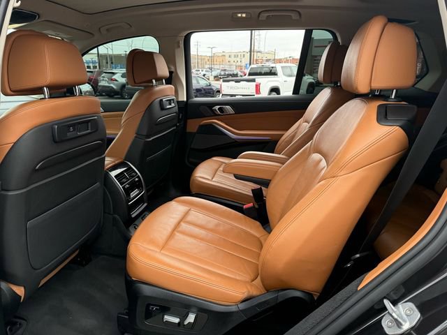 Used 2020 BMW X7 xDrive40i w/ Cold Weather Package image 40