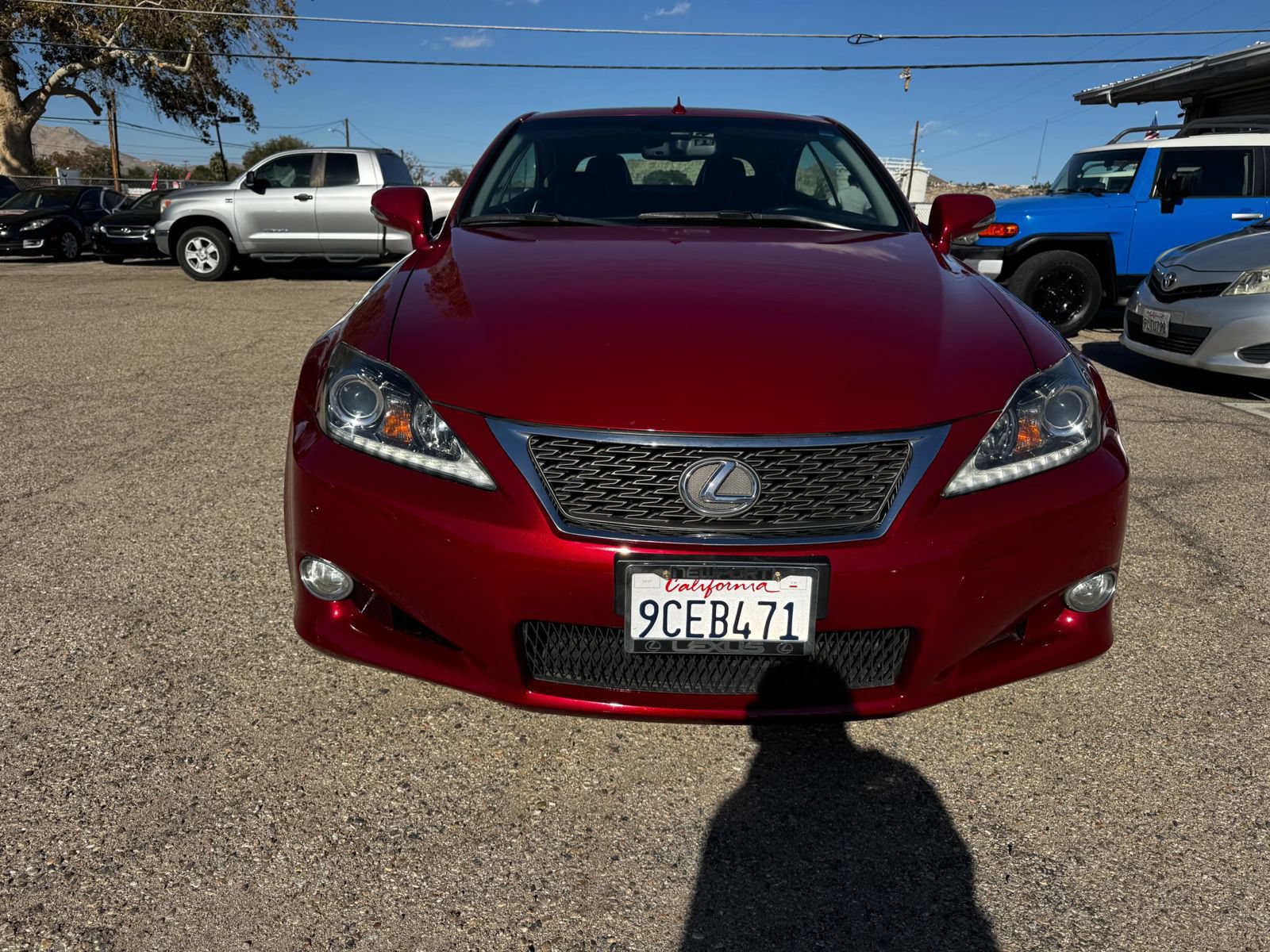 Used 2012 Lexus IS 350C w/ Luxury Pkg RWD image 2