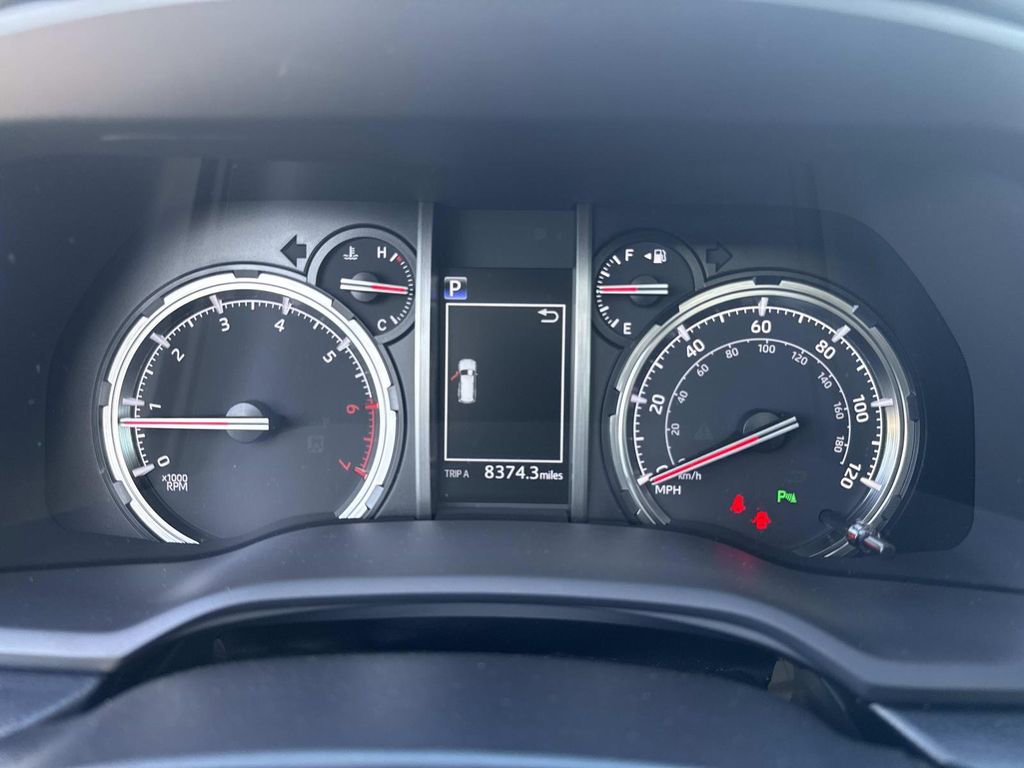 Used 2024 Toyota 4Runner Limited AWD/4WD image 45
