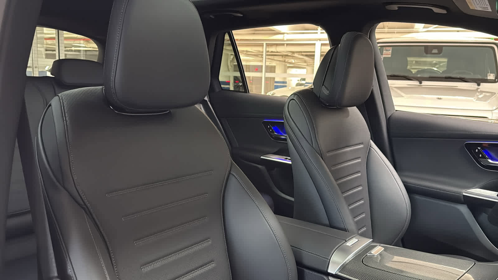 New 2026 Mercedes-Benz GLC 300 4MATIC image 34