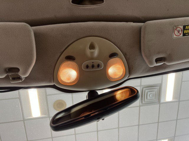 Used 1999 Jaguar XK8 Convertible RWD image 27