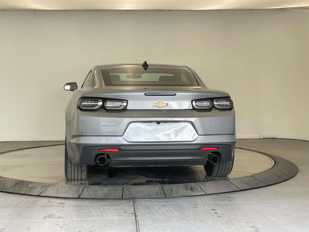 Used 2024 Chevrolet Camaro LT RWD image 4