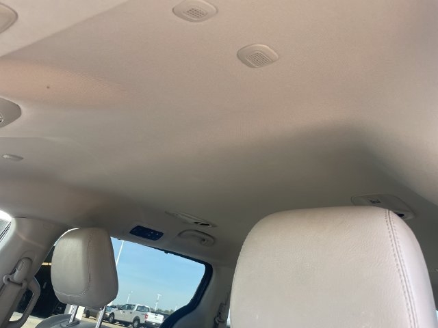 Used 2021 Chrysler Pacifica Touring-L FWD image 27