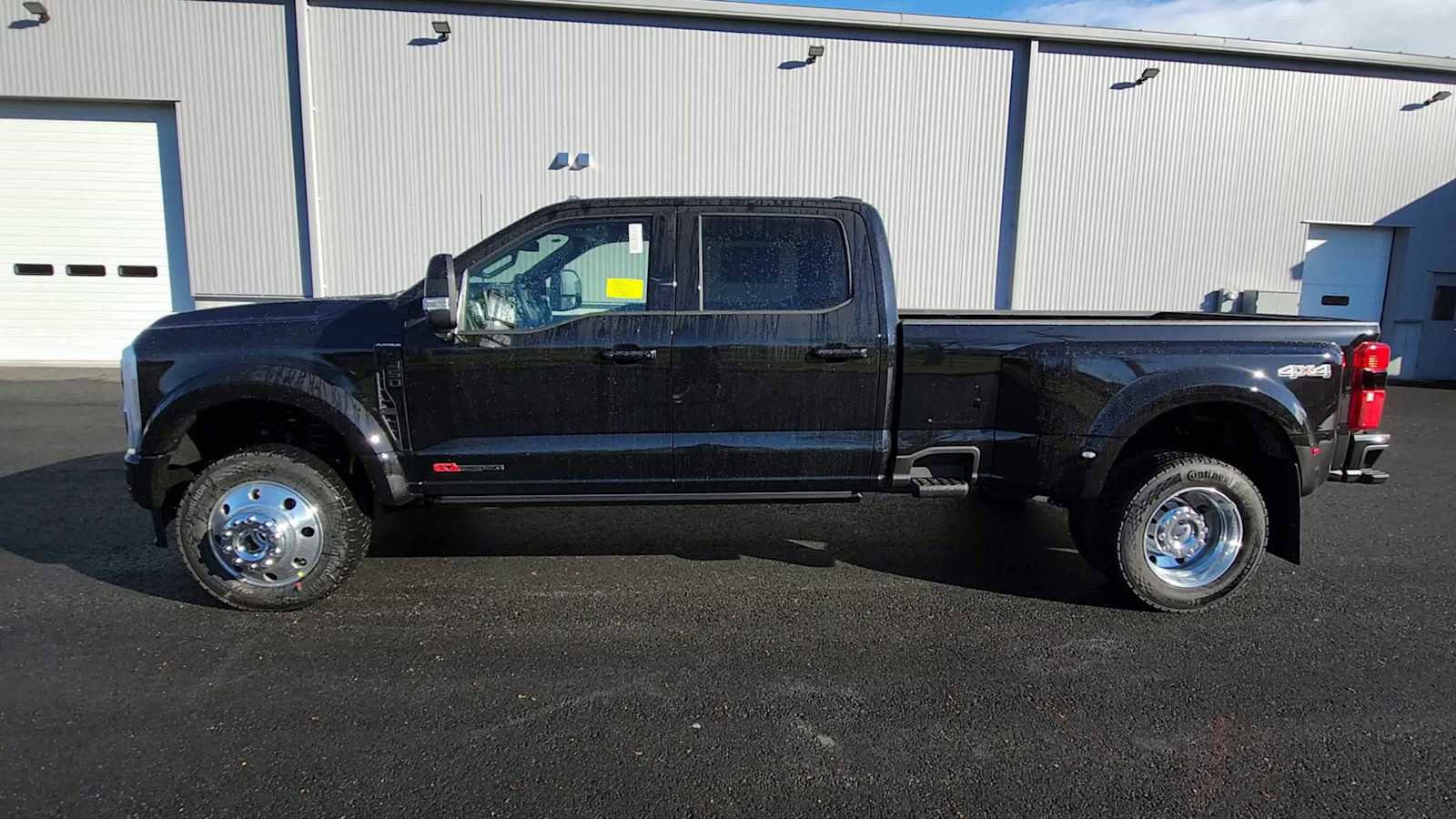 New 2026 Ford F450 Platinum image 5