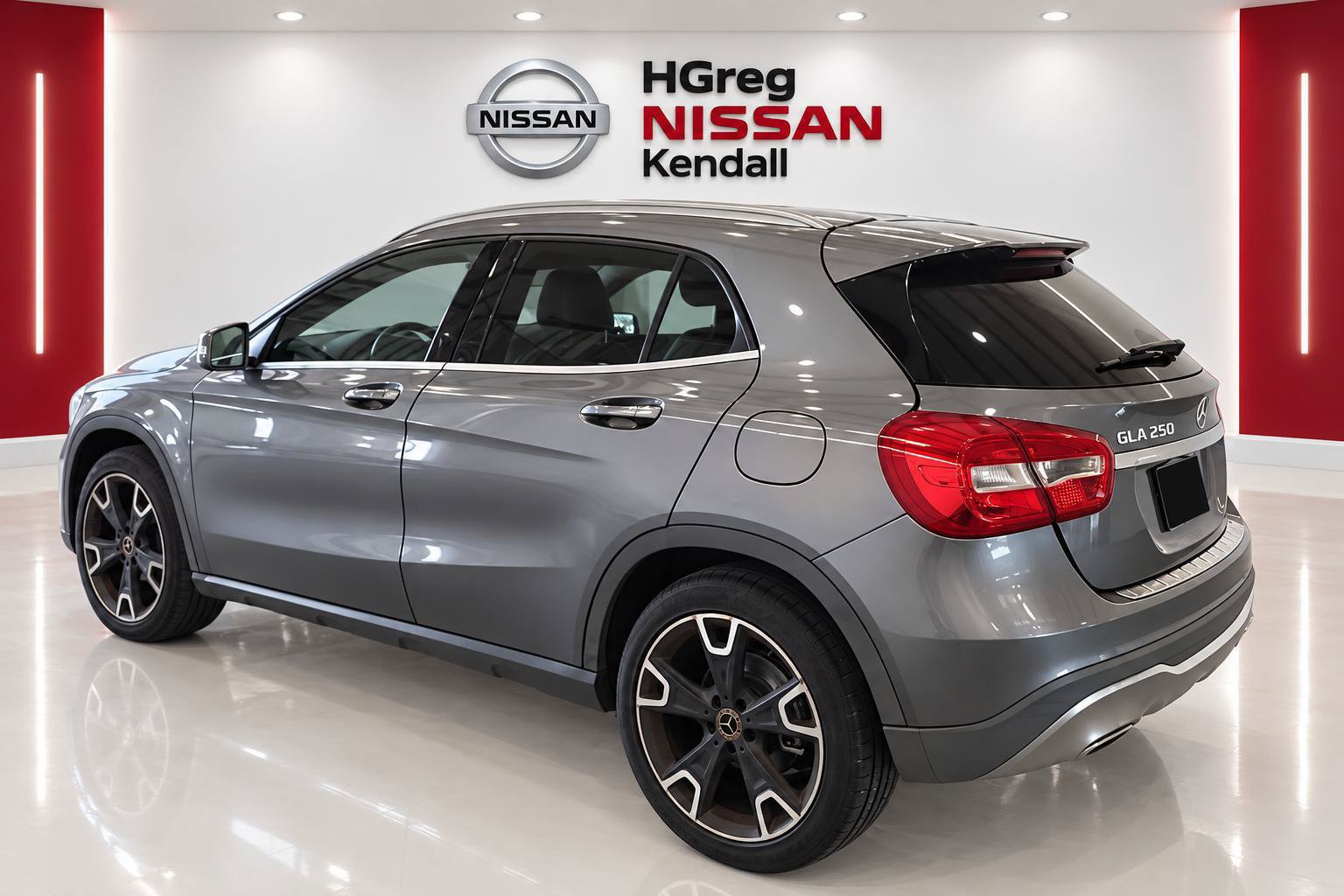 Used 2019 Mercedes-Benz GLA 250 image 2